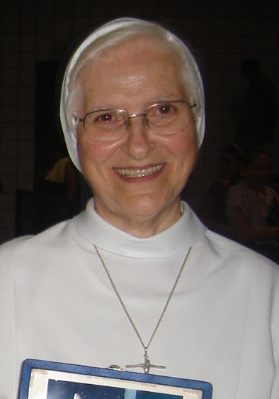 IR. BEATRIZ MARIA DE HOLLANDA